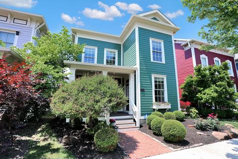 12688 Apsley Ln, Carmel, IN 46032