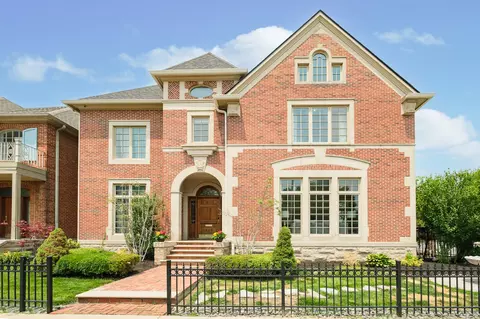 450 E Vermont St, Indianapolis, IN 46202