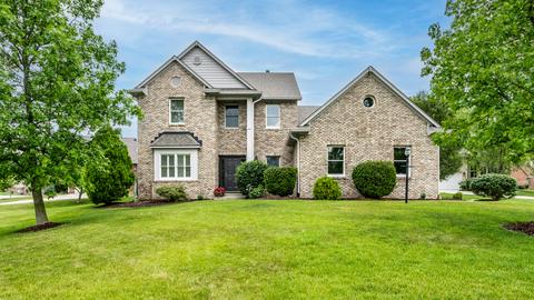1340 Wood Valley Ct, Zionsville, IN 46077
