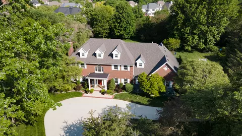 2799 Circle Ct, Carmel, IN 46032