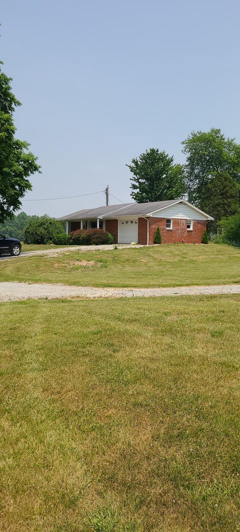 4990 N Base Rd, North Vernon, IN 47265