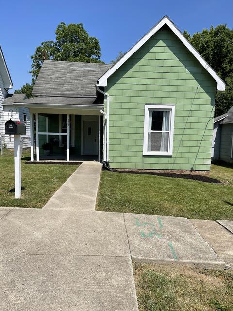229 S Jefferson St, Knightstown, IN 46148