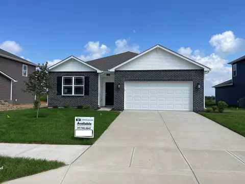 129 Hunters Ridge Dr, Danville, IN 46122