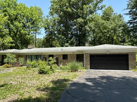 1102 W 56th St, Indianapolis, IN 46228