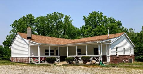 2160 W County Road 1000 N, Roachdale, IN 46172