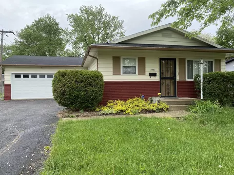 3537 Ireland Dr, Indianapolis, IN 46235