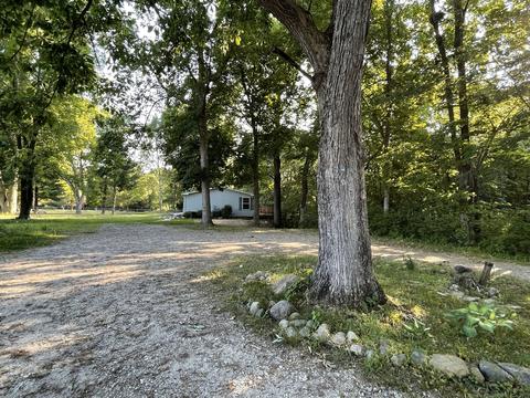 13079 N Bray Rd, Mooresville, IN 46158