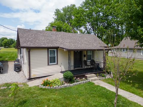 218 Circle Dr, Franklin, IN 46131