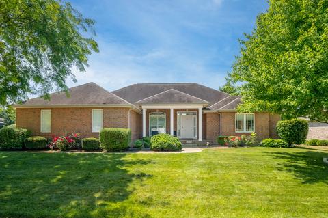 951 Northern Goshawk Dr, Columbus, IN 47203