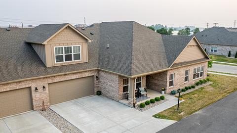 2316 Saddle Dr, Shelbyville, IN 46176