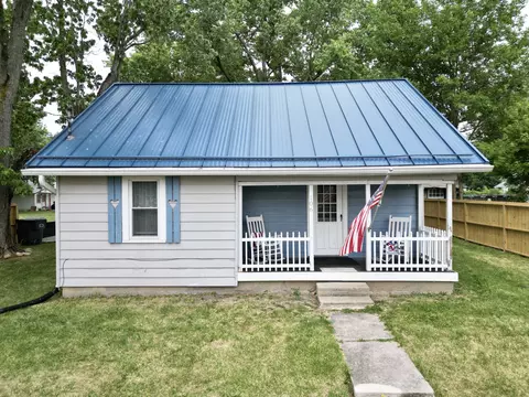 106 S West St, Eaton, IN 47338