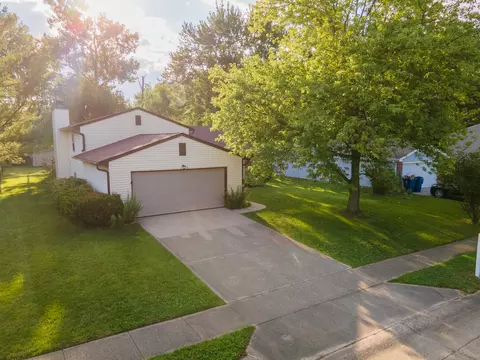 7302 Chimney Rock Ct, Indianapolis, IN 46217