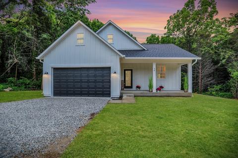 36 Jefferson, Coatesville, IN 46121