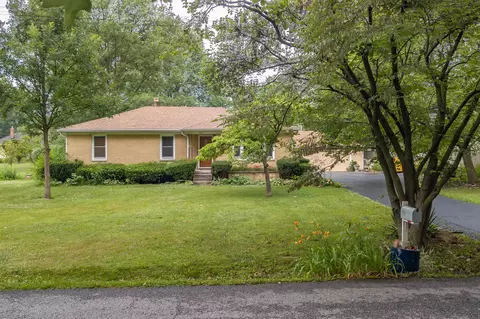 1410 N Ridgeview Dr, Indianapolis, IN 46219