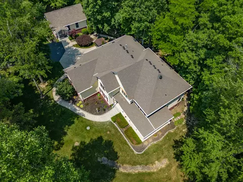1104 W Greencastle Rd, Mooresville, IN 46158