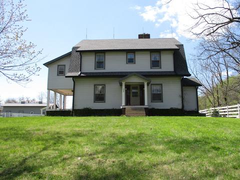 335 S Schenck Rd, Crawfordsville, IN 47933