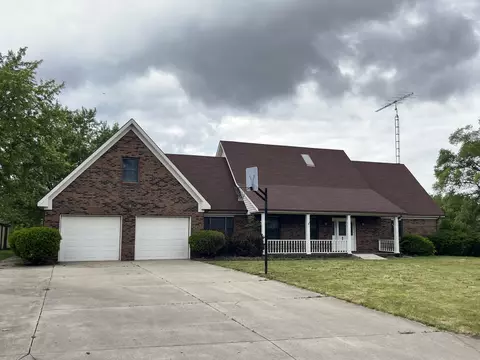 7901 W Norwich Dr, Muncie, IN 47304