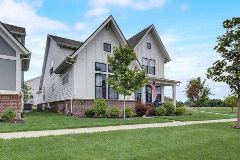 1541 Jensen Dr, Carmel, IN 46032