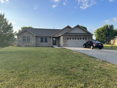 2018 Traction Rd, Crawfordsville, IN 47933