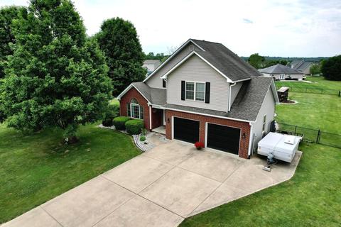 3426 Mcdaniel Dr, Martinsville, IN 46151