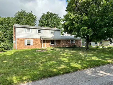 7600 Sheila Dr, Brownsburg, IN 46112