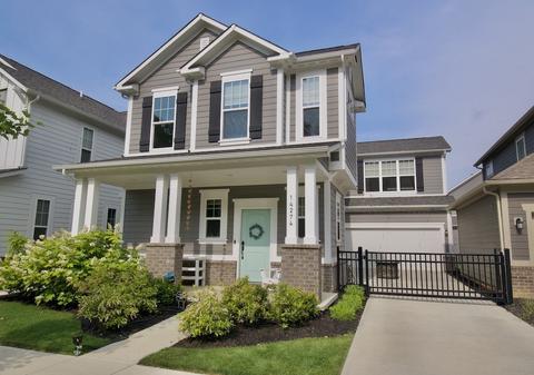 14274 Spurr Ln, Carmel, IN 46033