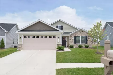 1432 Gristmill Meadows Dr, Westfield, IN 46074