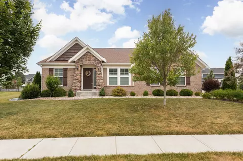 670 Keswick Dr, Brownsburg, IN 46112