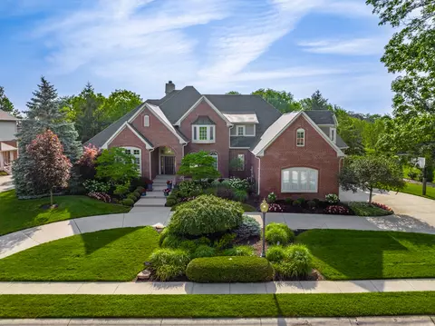 10369 Charter Oaks, Carmel, IN 46032