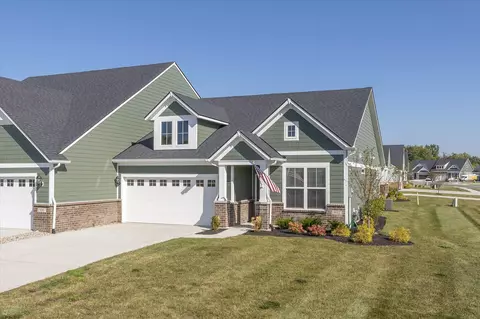 9102 Stone Trace Blvd, Avon, IN 46123