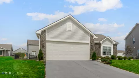 438 Paymaster Dr, Greenfield, IN 46140