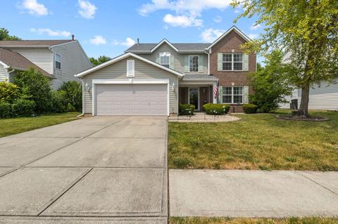 8440 Smithfield Ln, Indianapolis, IN 46237