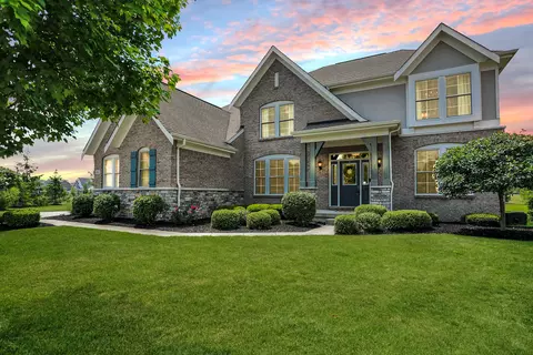 14630 Woodstone Cir, Fishers, IN 46037