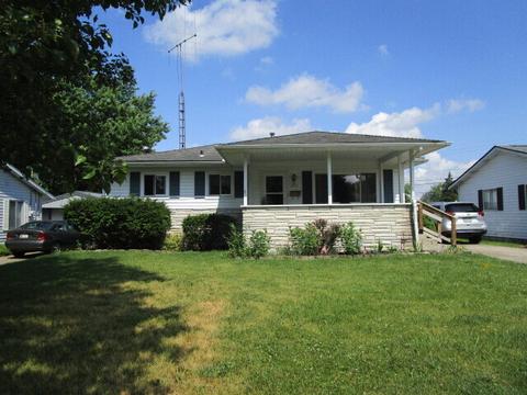 2750 Dakota Dr, Anderson, IN 46012