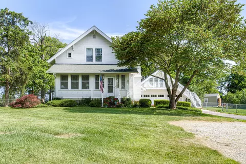 6918 W Thompson Rd, Indianapolis, IN 46241