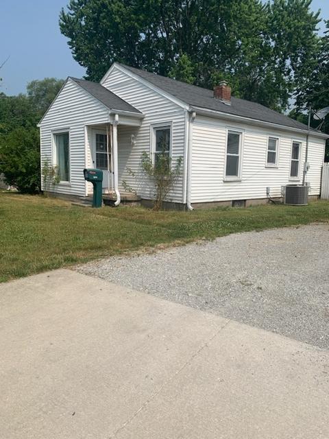2914 17th St, Columbus, IN 47201