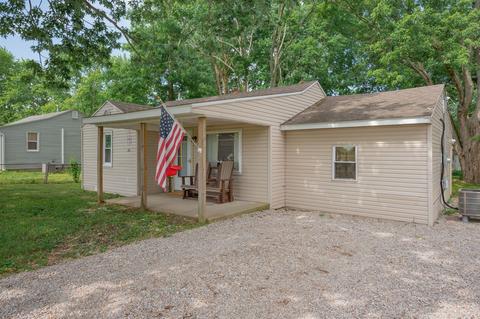 8113 N Sugar Creek Lee Dr, Fairland, IN 46126