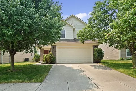 11263 Lucky Dan Dr, Noblesville, IN 46060