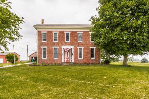 6215 E 700 N, Shelbyville, IN 46176