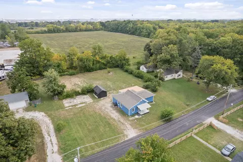 2617 S County Road 1050 E, Indianapolis, IN 46231