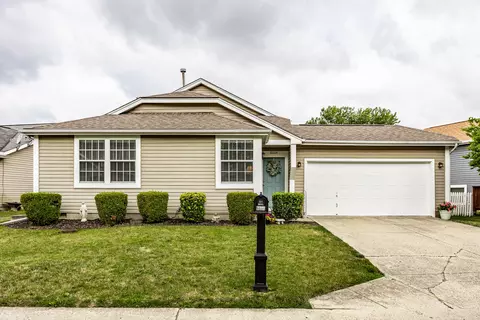 8064 Cardinal Cv E, Indianapolis, IN 46256