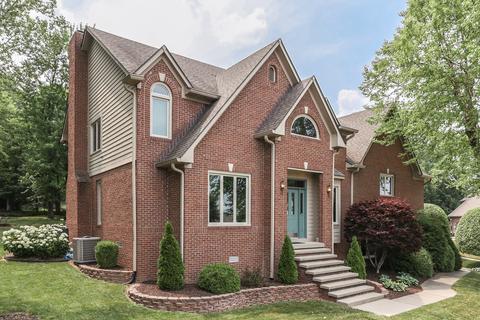 1815 Rooses Ln, Indianapolis, IN 46217