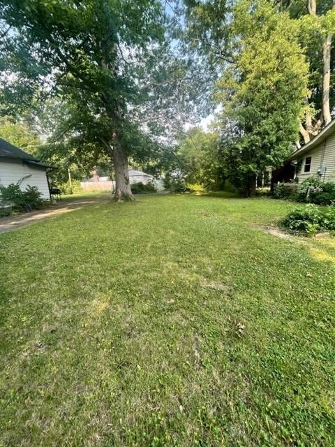 5033 Rosslyn Ave, Indianapolis, IN 46205