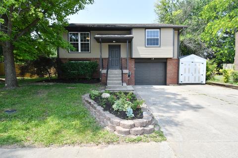 1218 Woodpointe Dr, Indianapolis, IN 46234