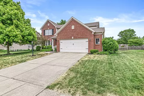 8884 Marisa Dr, Fishers, IN 46038