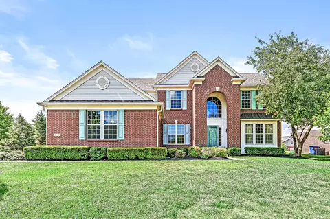 3849 Verdure Ln, Zionsville, IN 46077