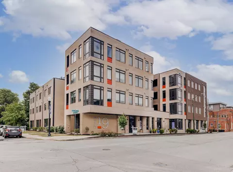 319 E 16th St #306, Indianapolis, IN 46202