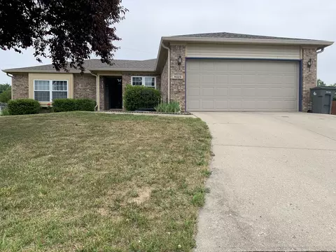 4025 Maple Manor Dr, Indianapolis, IN 46237