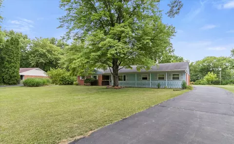 1749 W 73rd Pl, Indianapolis, IN 46260