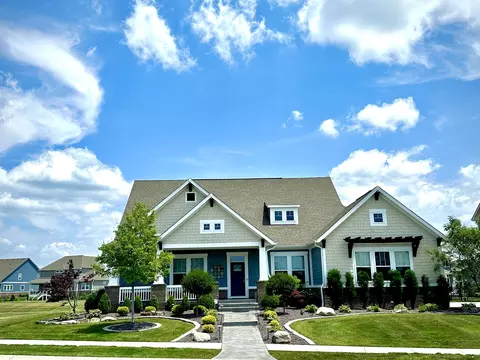 3400 Shady Lake Dr, Westfield, IN 46074